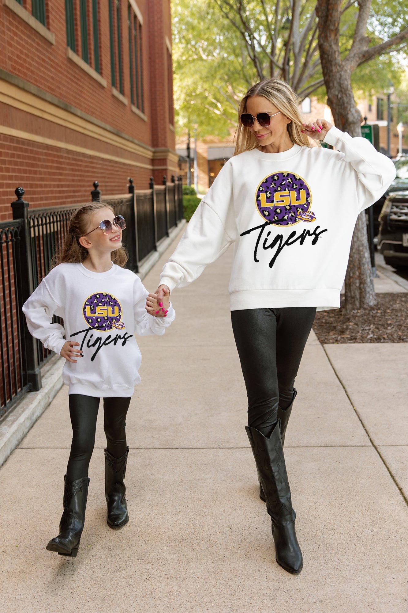 LSU TIGERS WILD BREAKTHROUGH YOUTH PREMIUM FLEECE SWEATSHIRT