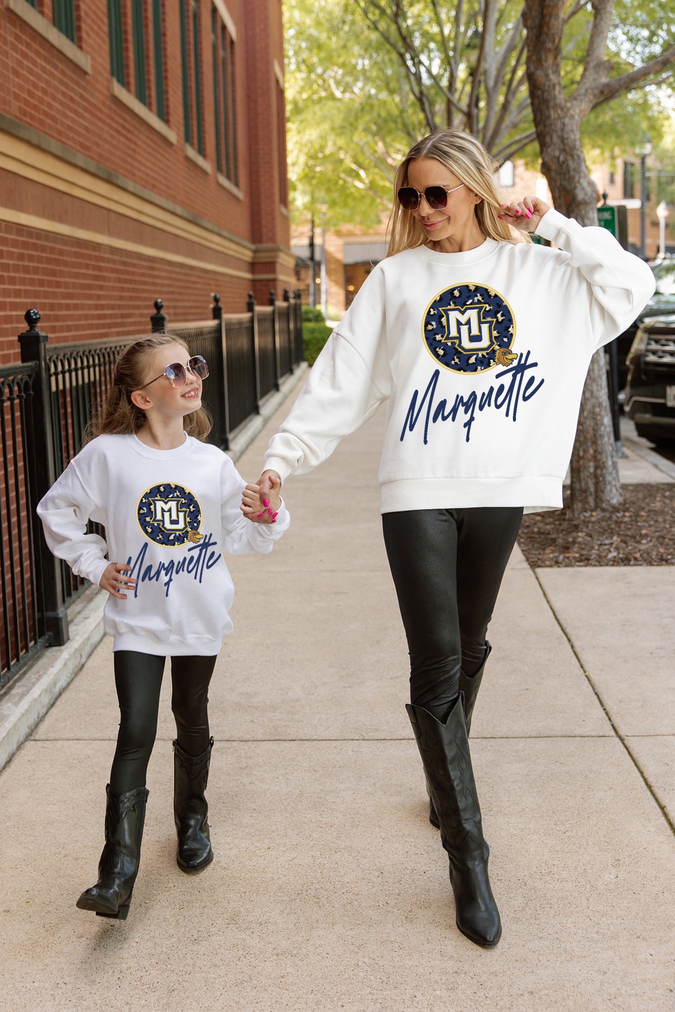 MARQUETTE GOLDEN EAGLES WILD BREAKTHROUGH YOUTH PREMIUM FLEECE SWEATSHIRT