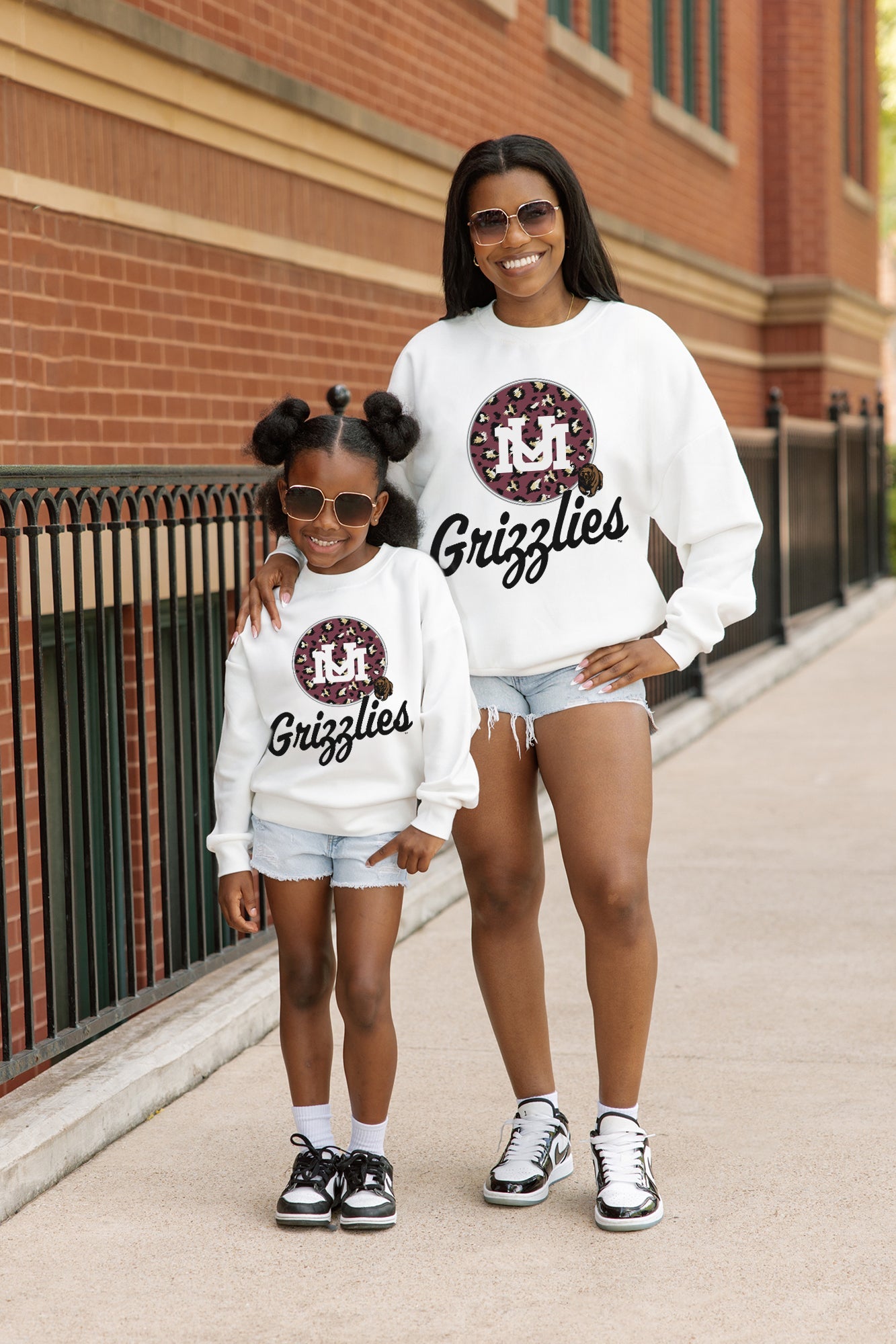 MONTANA GRIZZLIES WILD BREAKTHROUGH YOUTH PREMIUM FLEECE SWEATSHIRT