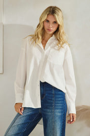 EVERYDAY EASE CLASSIC BUTTON DOWN TOP