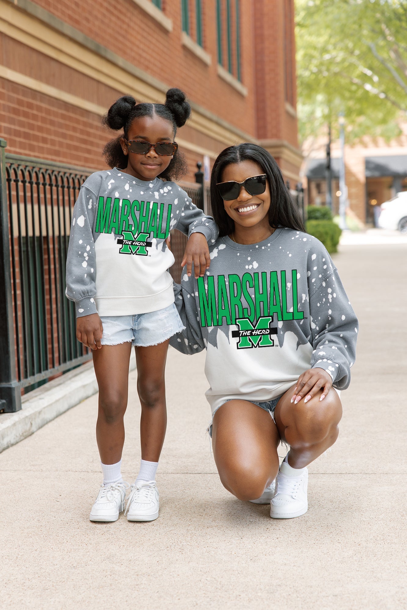 MARSHALL THUNDERING HERD CASUAL FAN KIDS FADED WASH CREWNECK PULLOVER