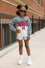 NEBRASKA CORNHUSKERS CASUAL FAN KIDS FADED WASH CREWNECK PULLOVER
