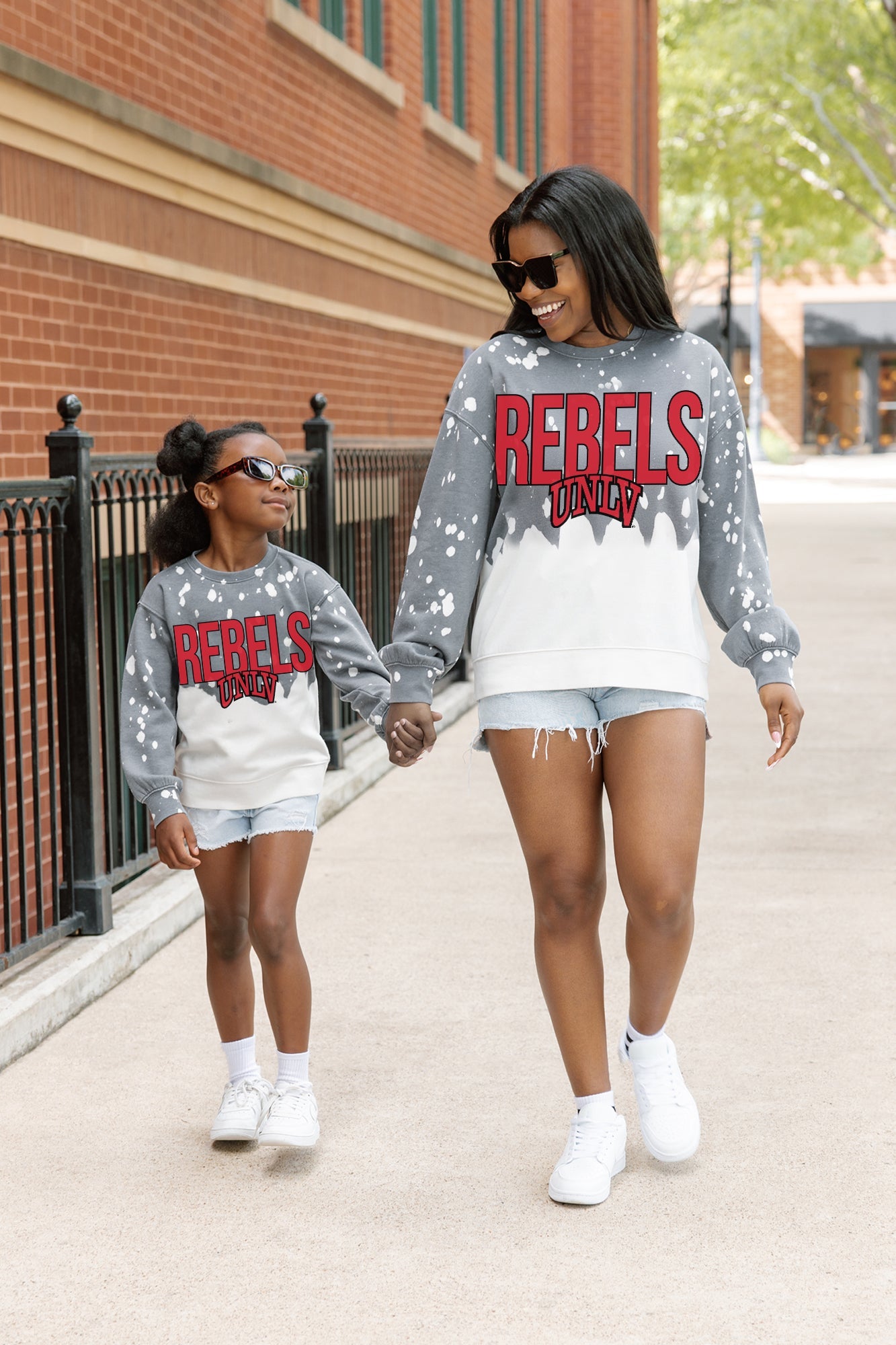 UNLV REBELS CASUAL FAN KIDS FADED WASH CREWNECK PULLOVER