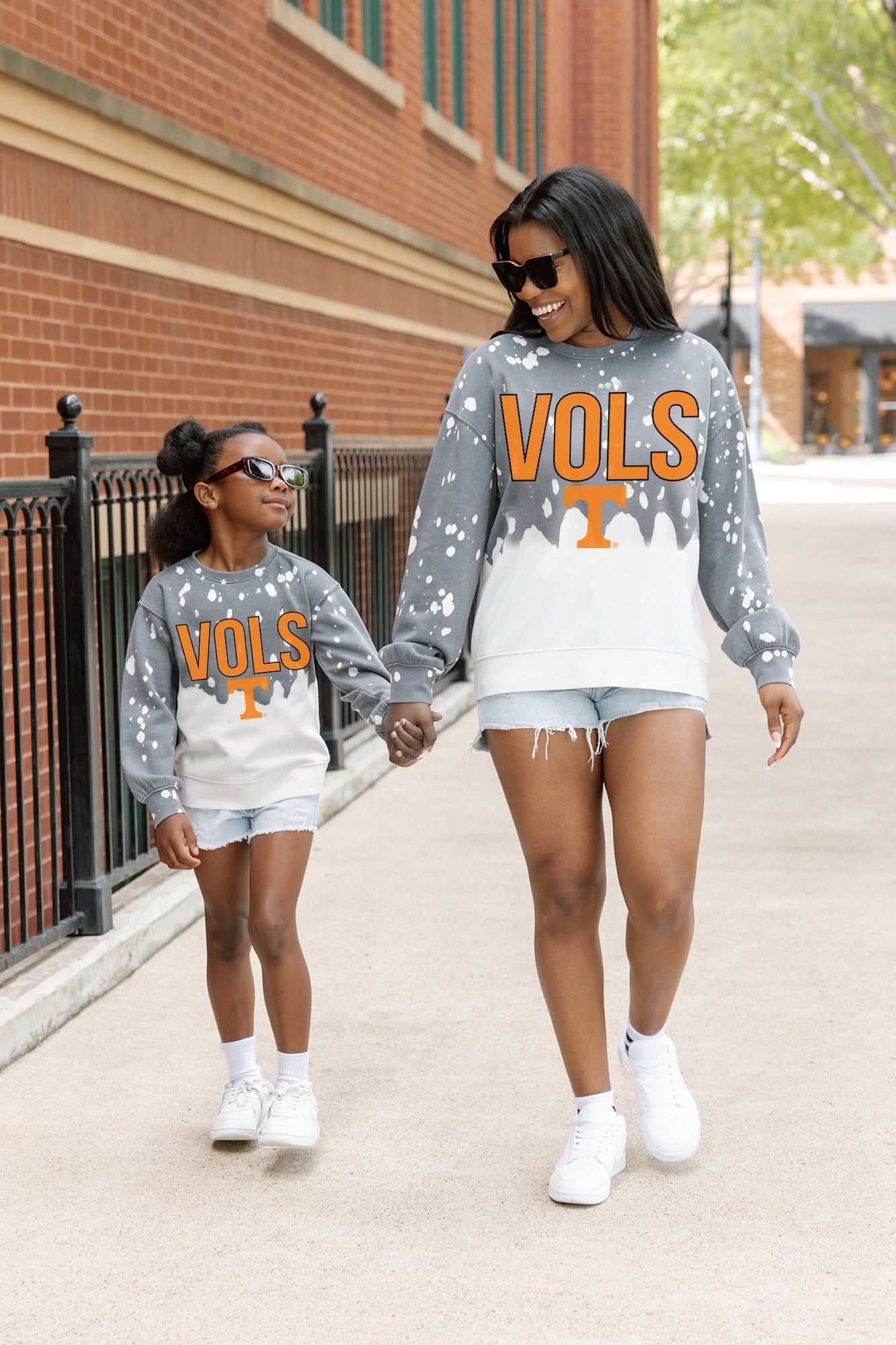 TENNESSEE VOLUNTEERS CASUAL FAN KIDS FADED WASH CREWNECK PULLOVER