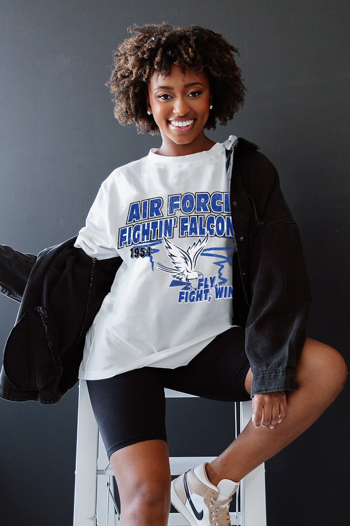 AIR FORCE FALCONS IN THE LEAD OVERSIZED CREWNECK TEE