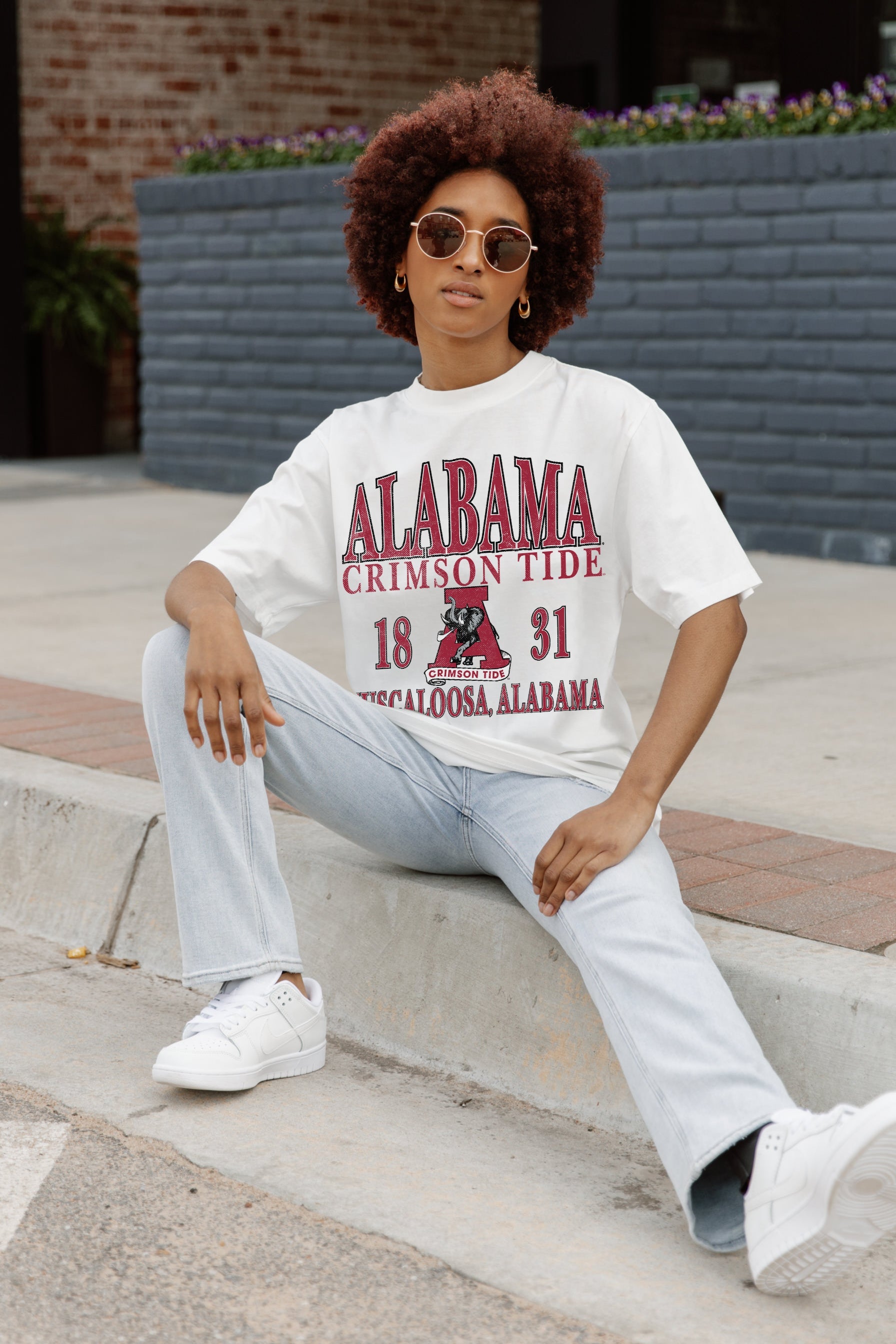 ALABAMA CRIMSON TIDE OLD SCHOOL COOL OVERSIZED CREWNECK TEE