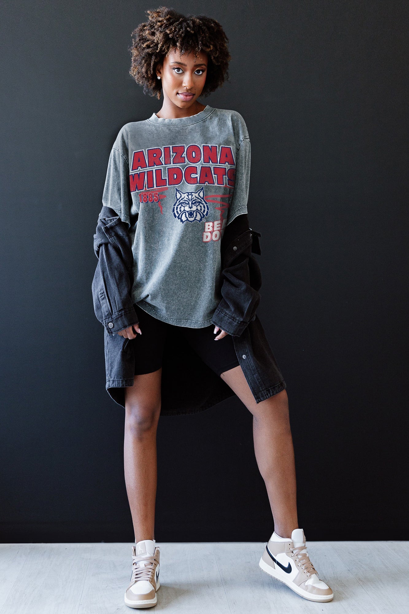 ARIZONA WILDCATS KEEP THE LEAD OVERSIZED CREWNECK TEE