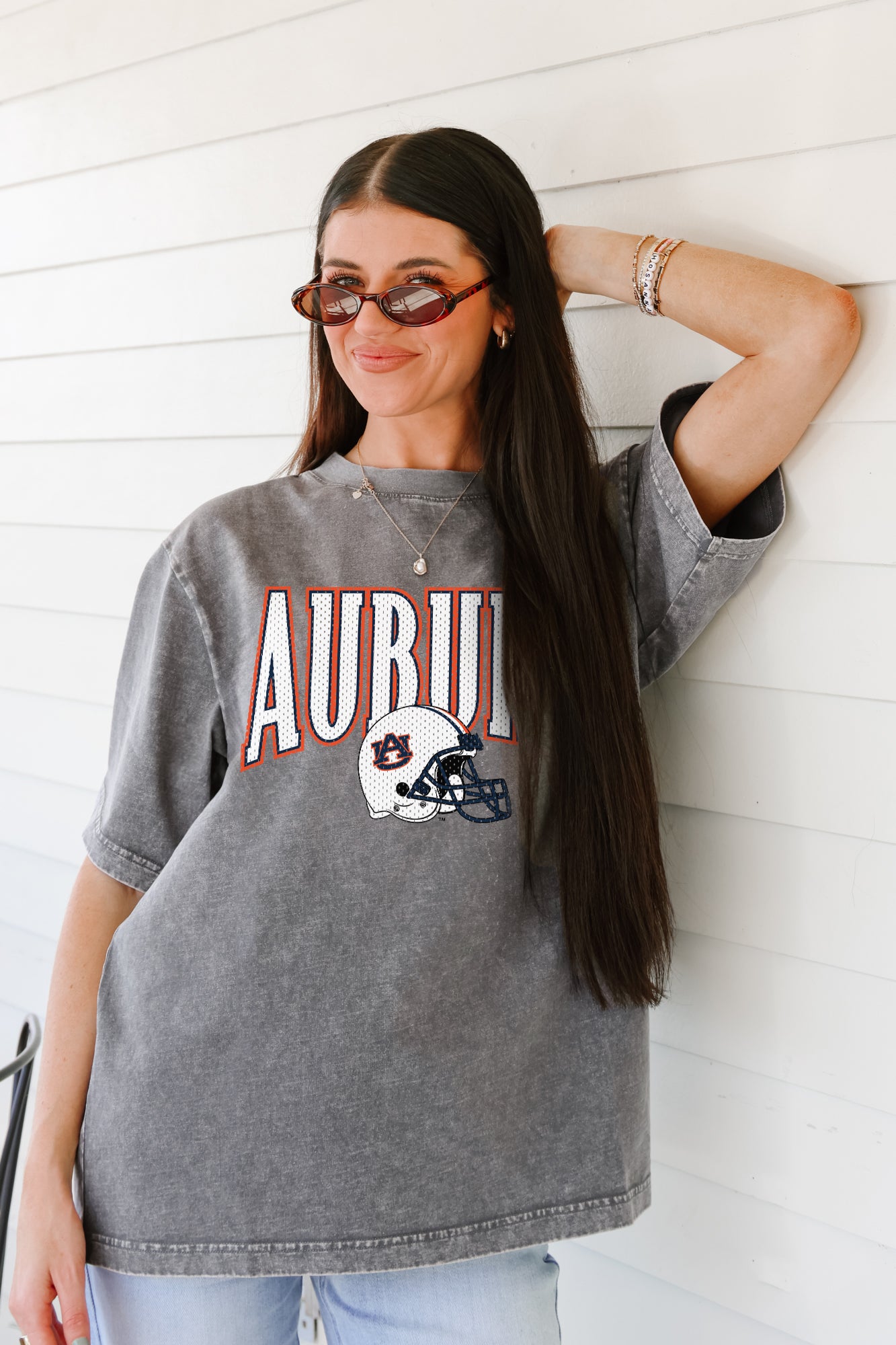 AUBURN TIGERS PLAYBOOK WIN OVERSIZED CREWNECK TEE