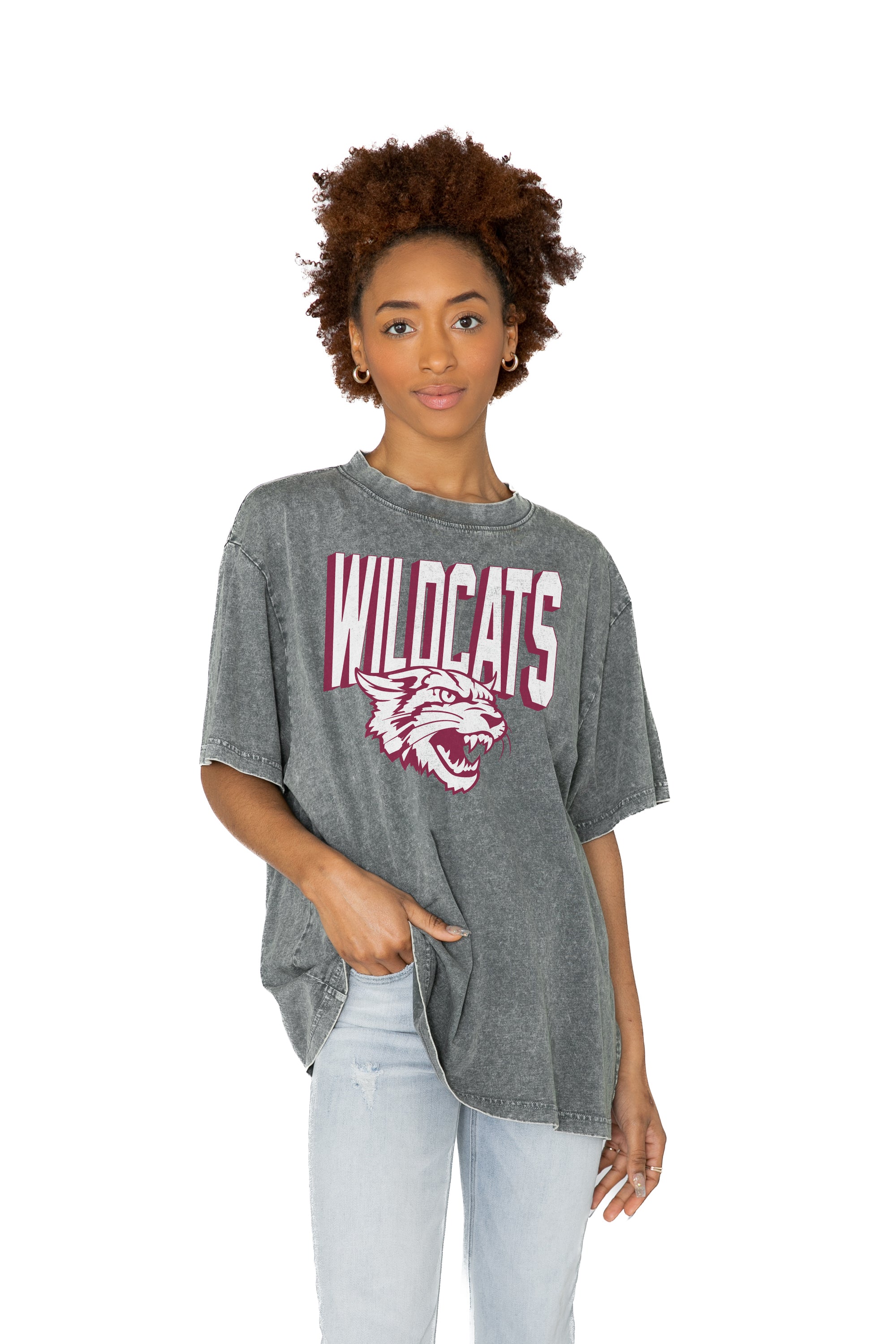 BETHUNE-COOKMAN WILDCATS Solid Defense Oversized Crewneck Tee