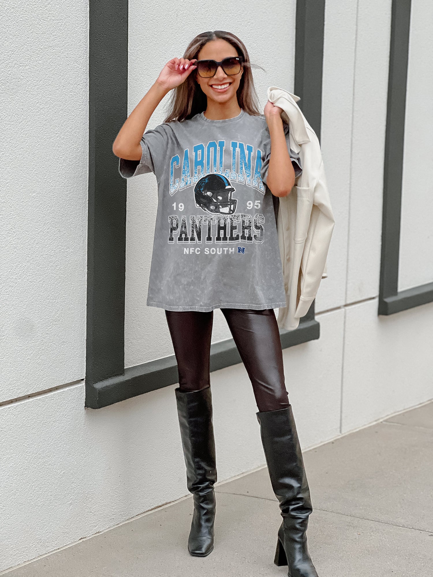 CAROLINA PANTHERS Nothing But The Best Oversized Crewneck Tee