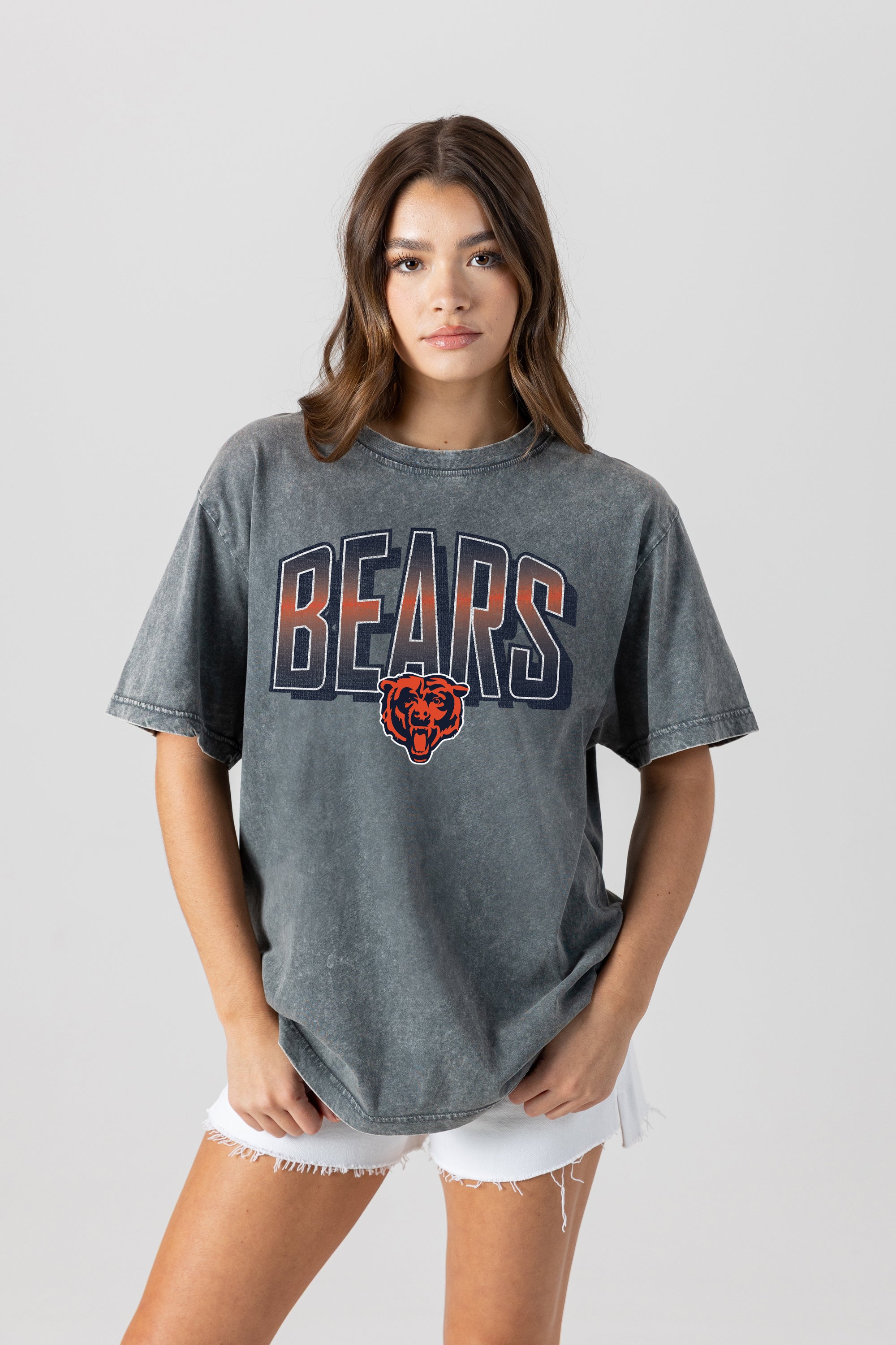CHICAGO BEARS PEAK PERFORMANCE OVERSIZED CREWNECK TEE