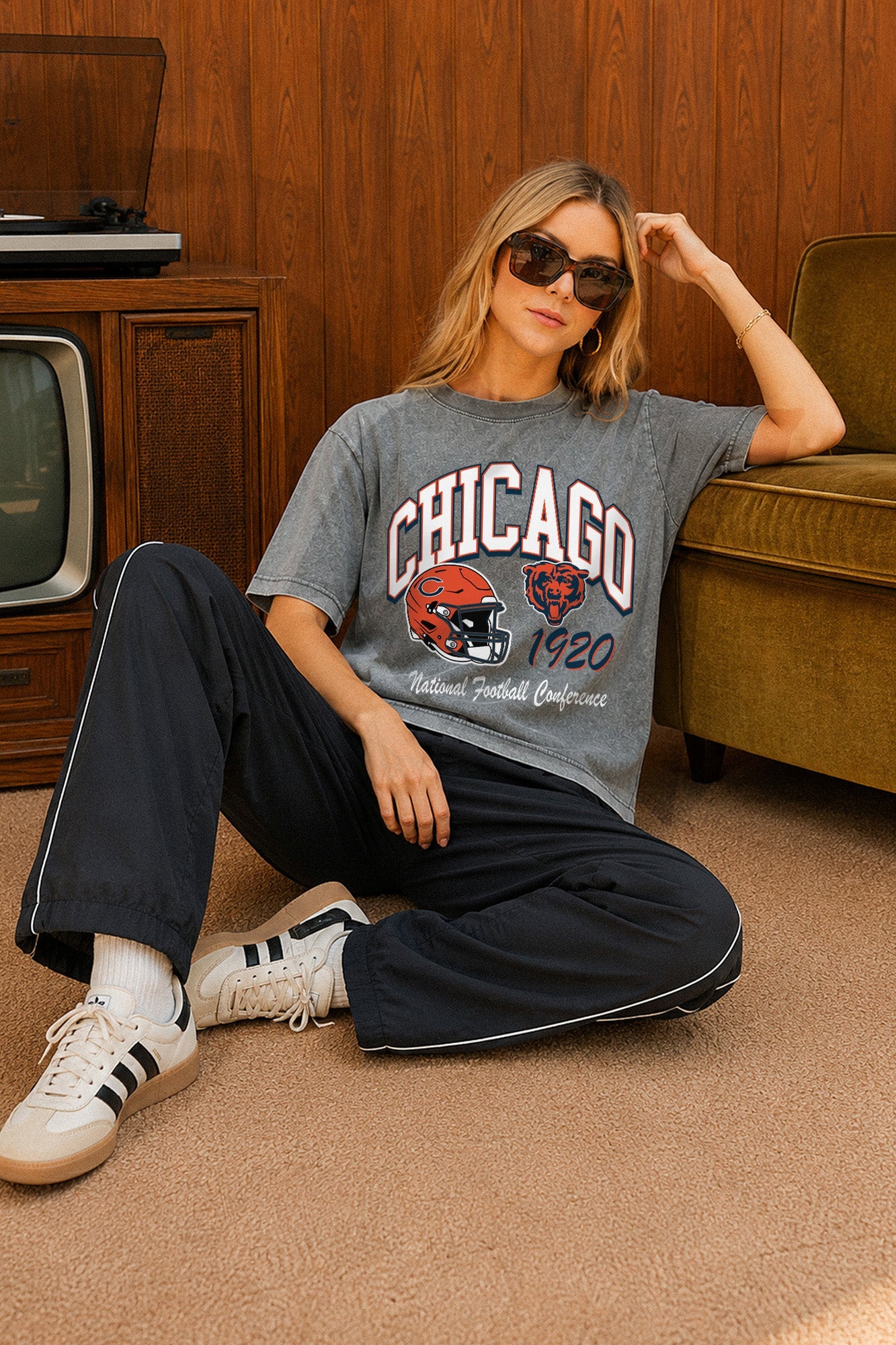 CHICAGO BEARS CLASSIC MOTION WASHED RELAXED FIT TEE