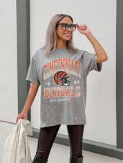 CINCINNATI BENGALS Nothing But The Best Oversized Crewneck Tee