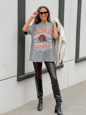 CINCINNATI BENGALS Nothing But The Best Oversized Crewneck Tee
