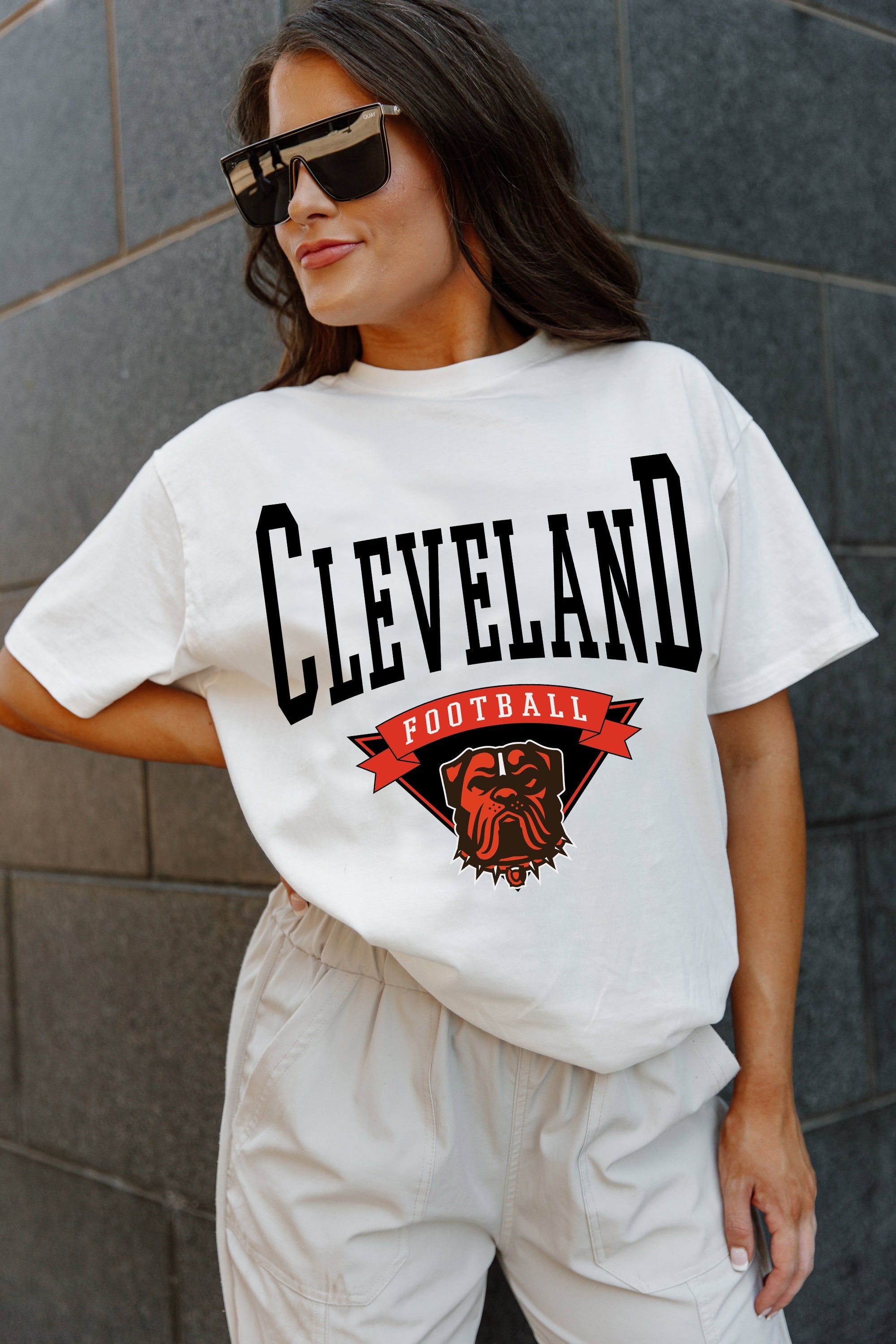 CLEVELAND BROWNS ENFORCER OVERSIZED CREWNECK TEE