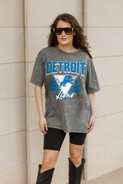 DETROIT LIONS PLAY IT FORWARD OVERSIZED CREWNECK TEE