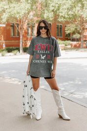 EASTERN WASHINGTON UNIVERSITY EAGLES THROWBACK OVERSIZED CREWNECK TEE