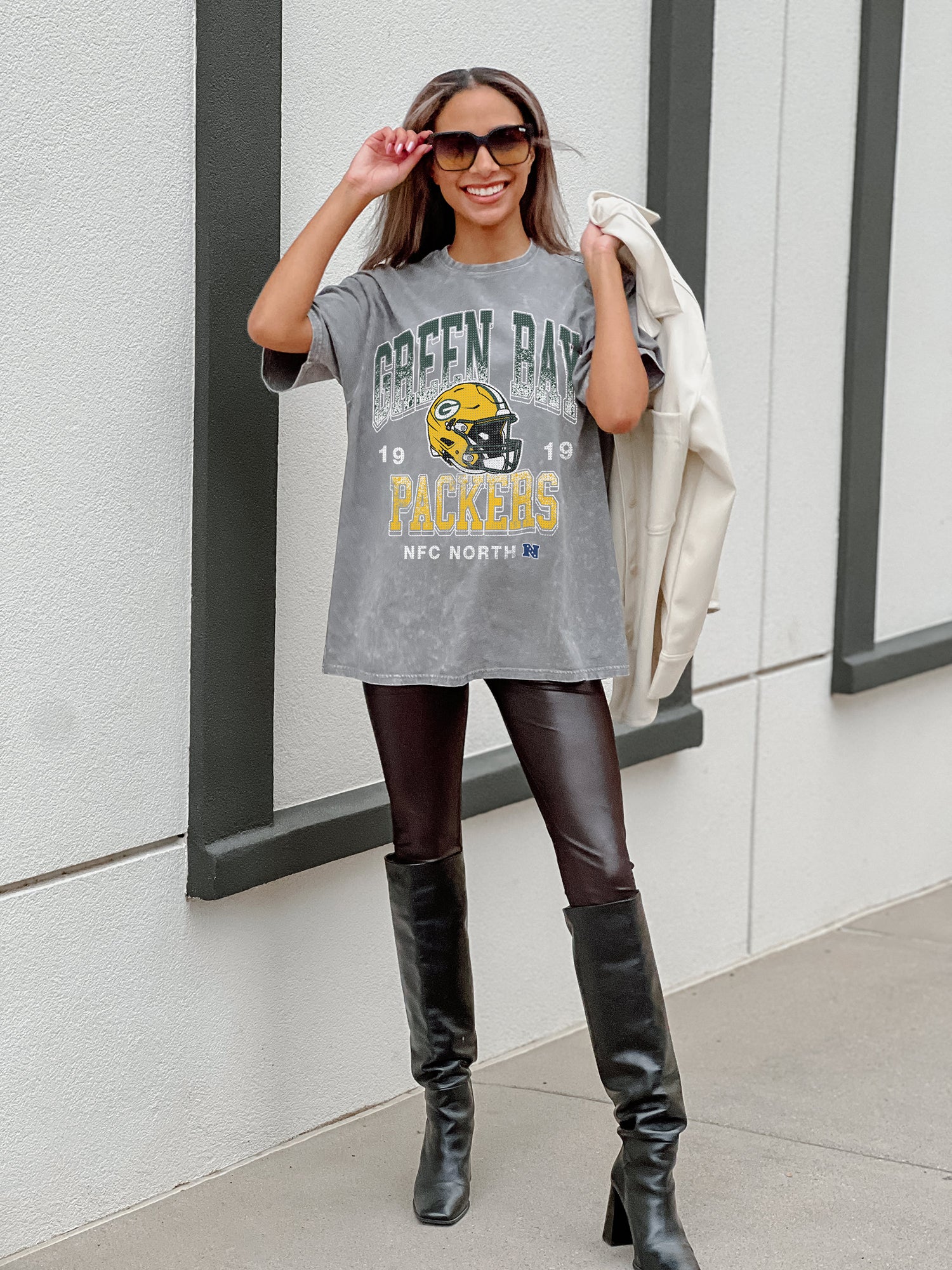 GREEN BAY PACKERS Nothing But The Best Oversized Crewneck Tee