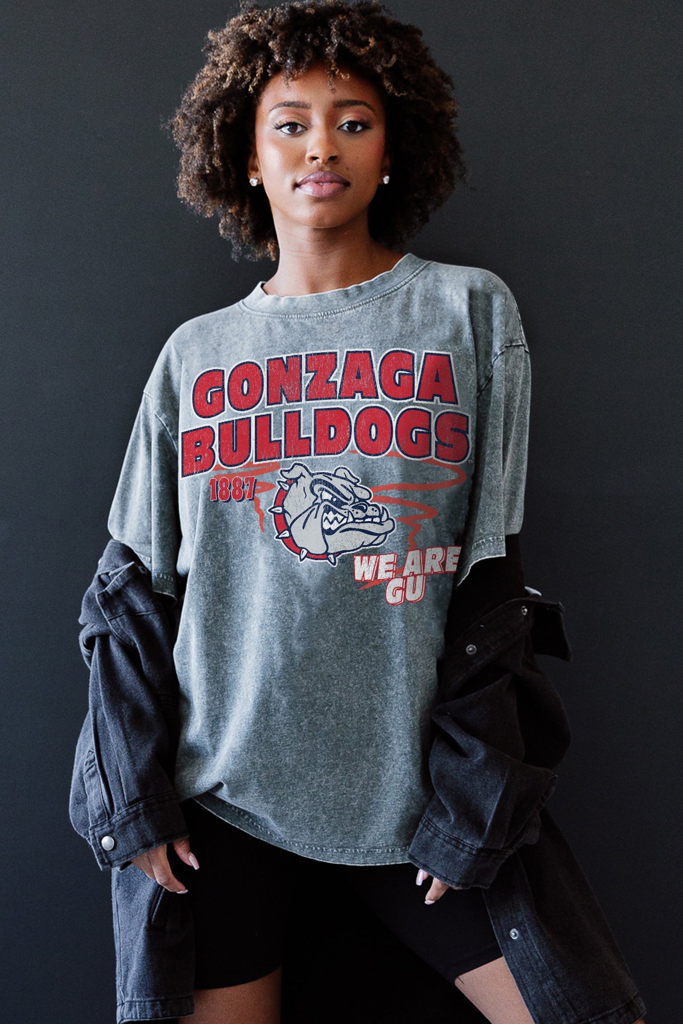 GONZAGA BULLDOGS KEEP THE LEAD OVERSIZED CREWNECK TEE
