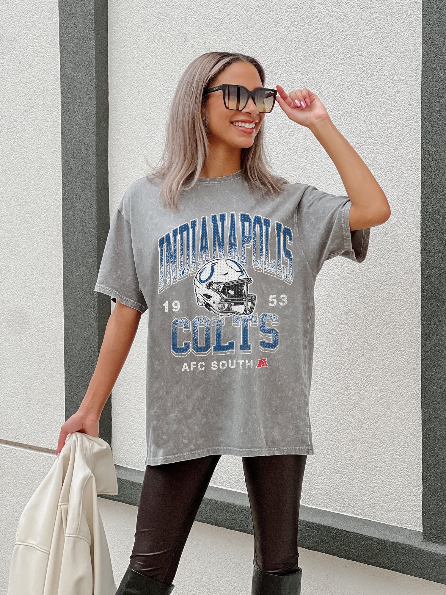 INDIANAPOLIS COLTS Nothing But The Best Oversized Crewneck Tee