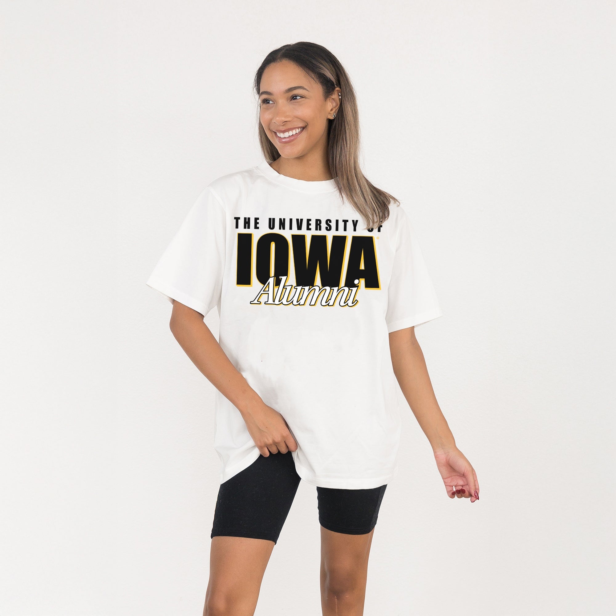 IOWA HAWKEYES ALUMNI ERA WASHED RELAXED FIT TEE