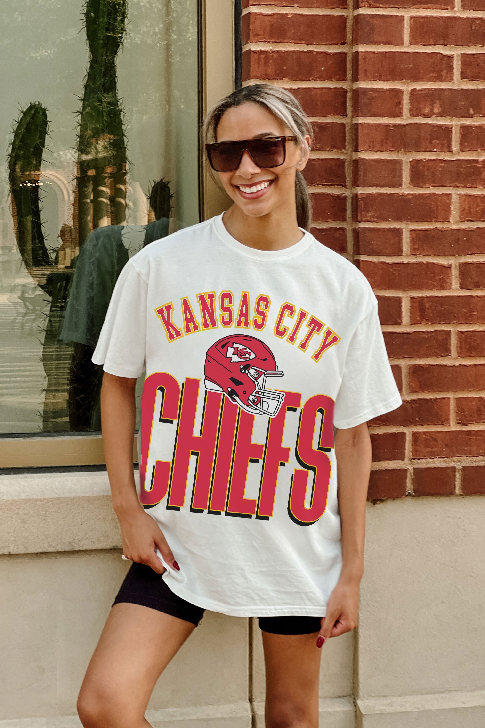 KANSAS CITY CHIEFS FIERCE FOCUS WASHED RELAXED FIT TEE
