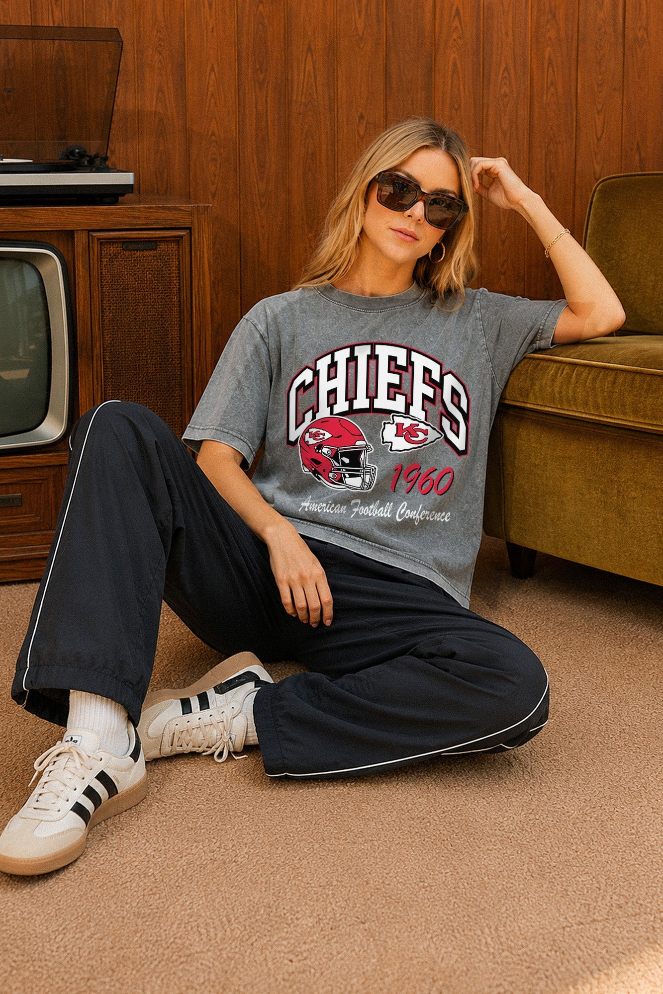 KANSAS CITY CHIEFS CLASSIC MOTION WASHED RELAXED FIT TEE