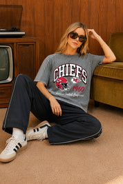 KANSAS CITY CHIEFS CLASSIC MOTION WASHED RELAXED FIT TEE