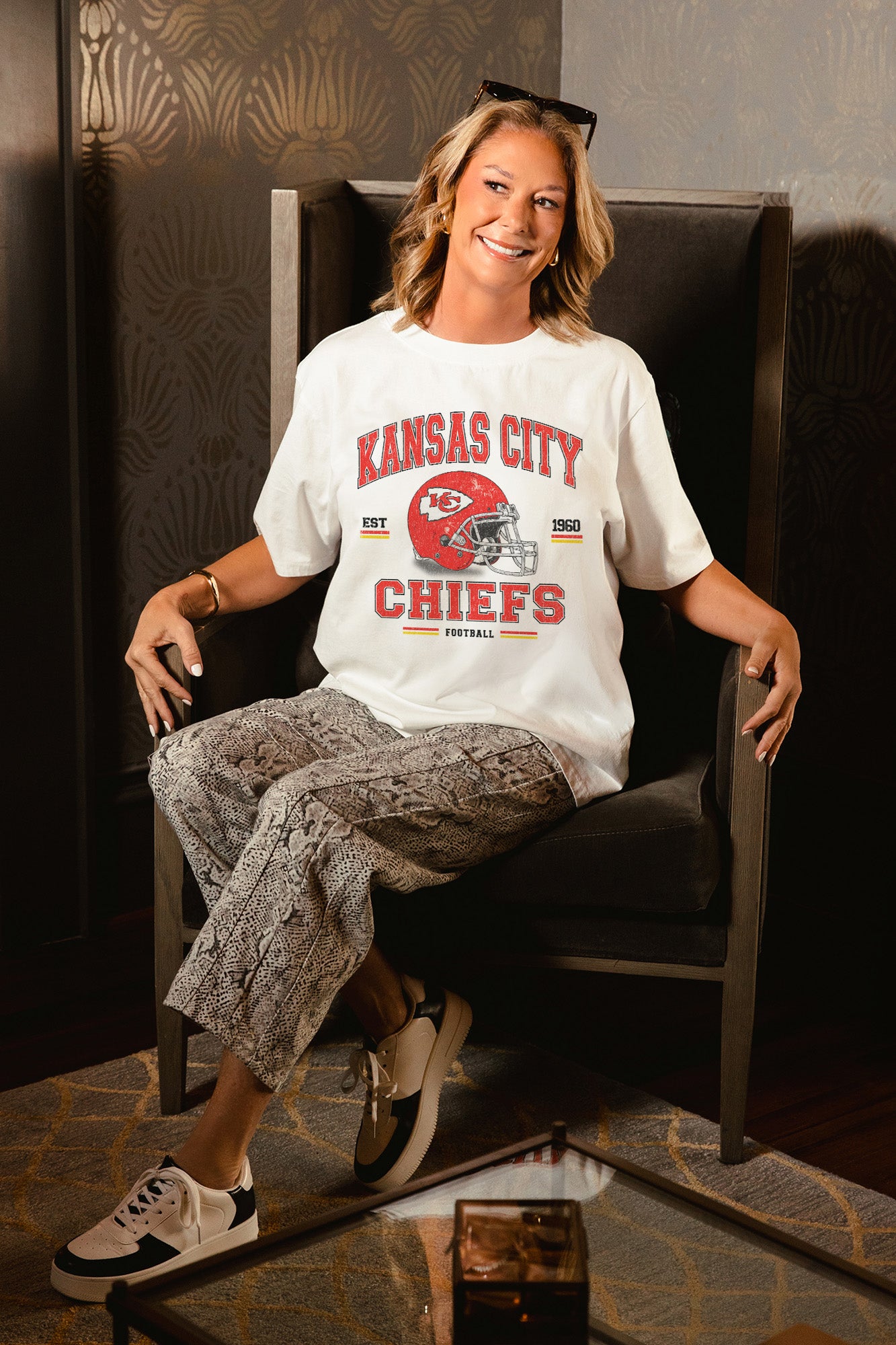KANSAS CITY CHIEFS PLAY TO WIN WASHED RELAXED FIT TEE