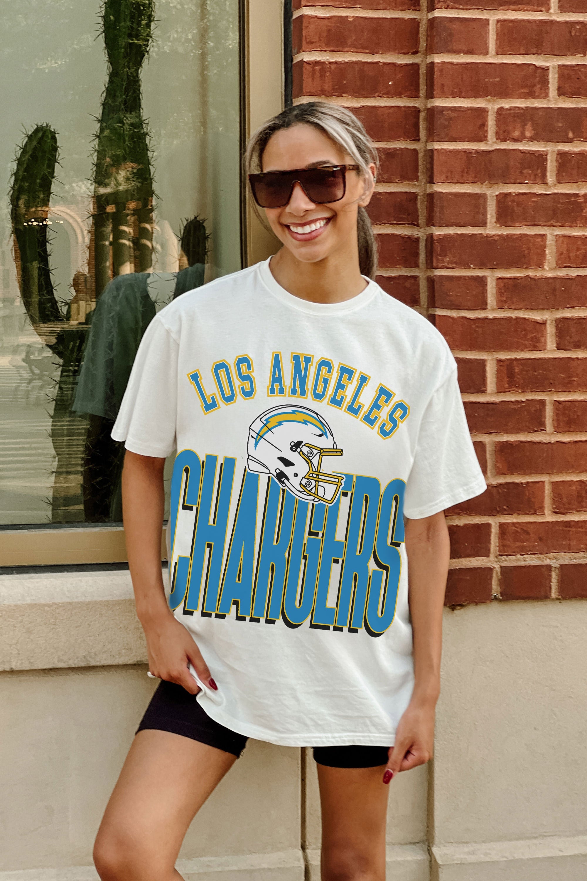 LOS ANGELES CHARGERS FIERCE FOCUS WASHED RELAXED FIT TEE