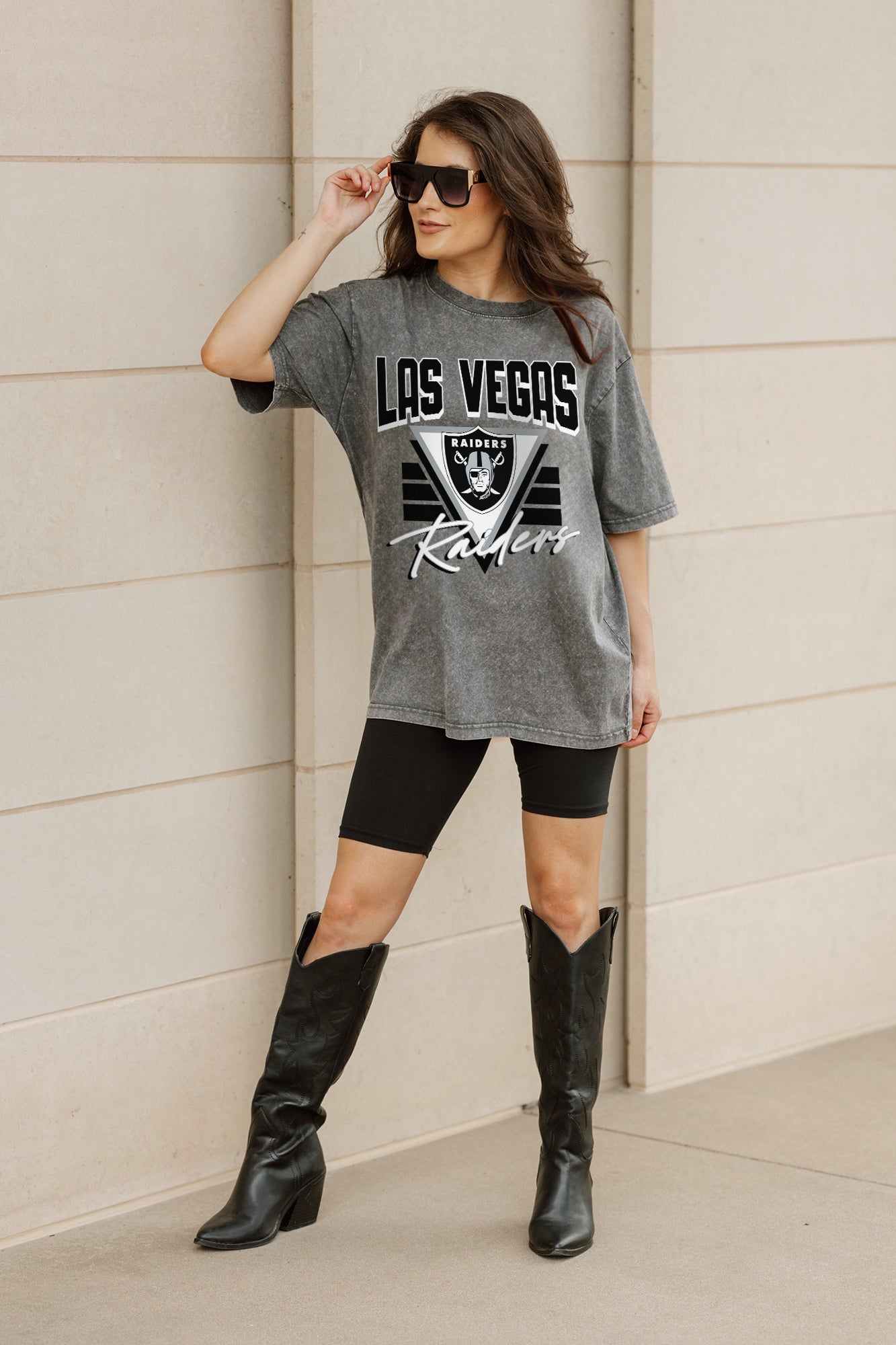 LAS VEGAS RAIDERS PLAY IT FORWARD OVERSIZED CREWNECK TEE