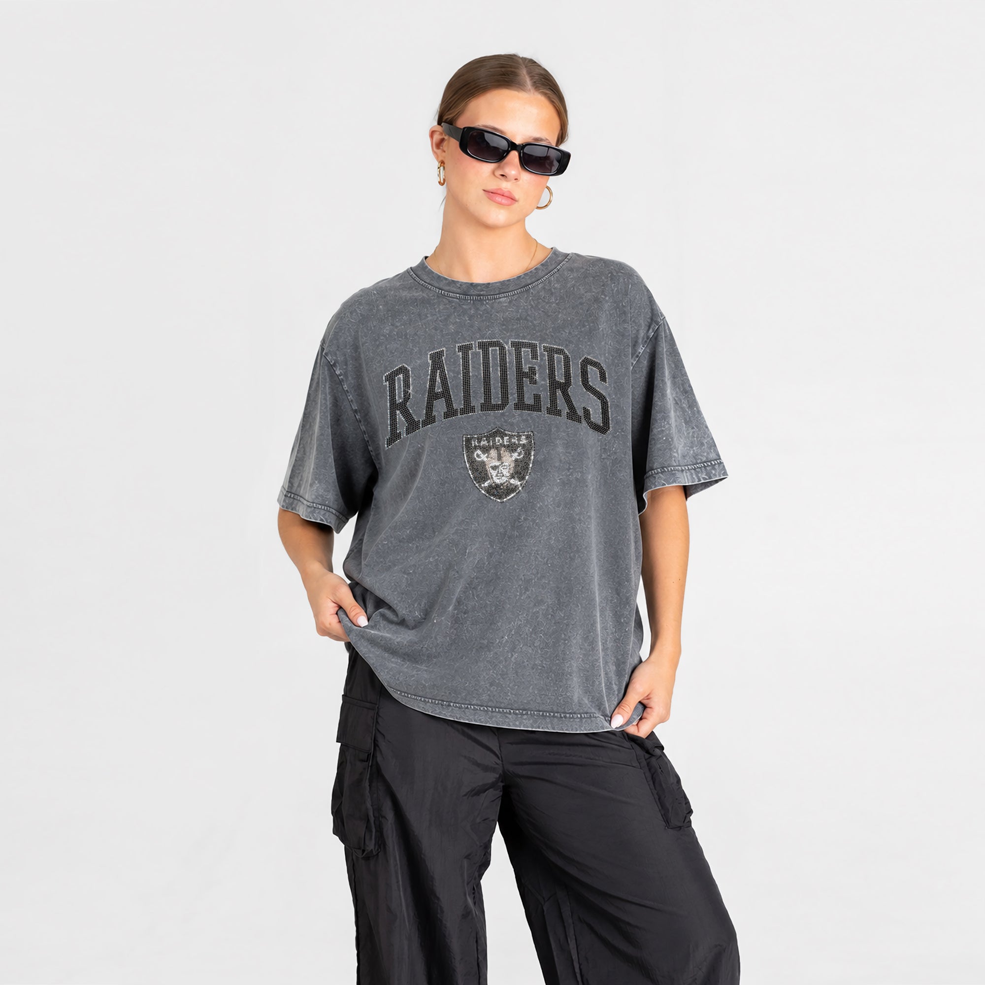 LAS VEGAS RAIDERS BLING SEASON OVERSIZED CREWNECK TEE