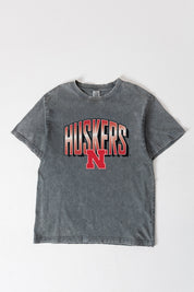 NEBRASKA CORNHUSKERS PEAK PERFORMANCE OVERSIZED CREWNECK TEE