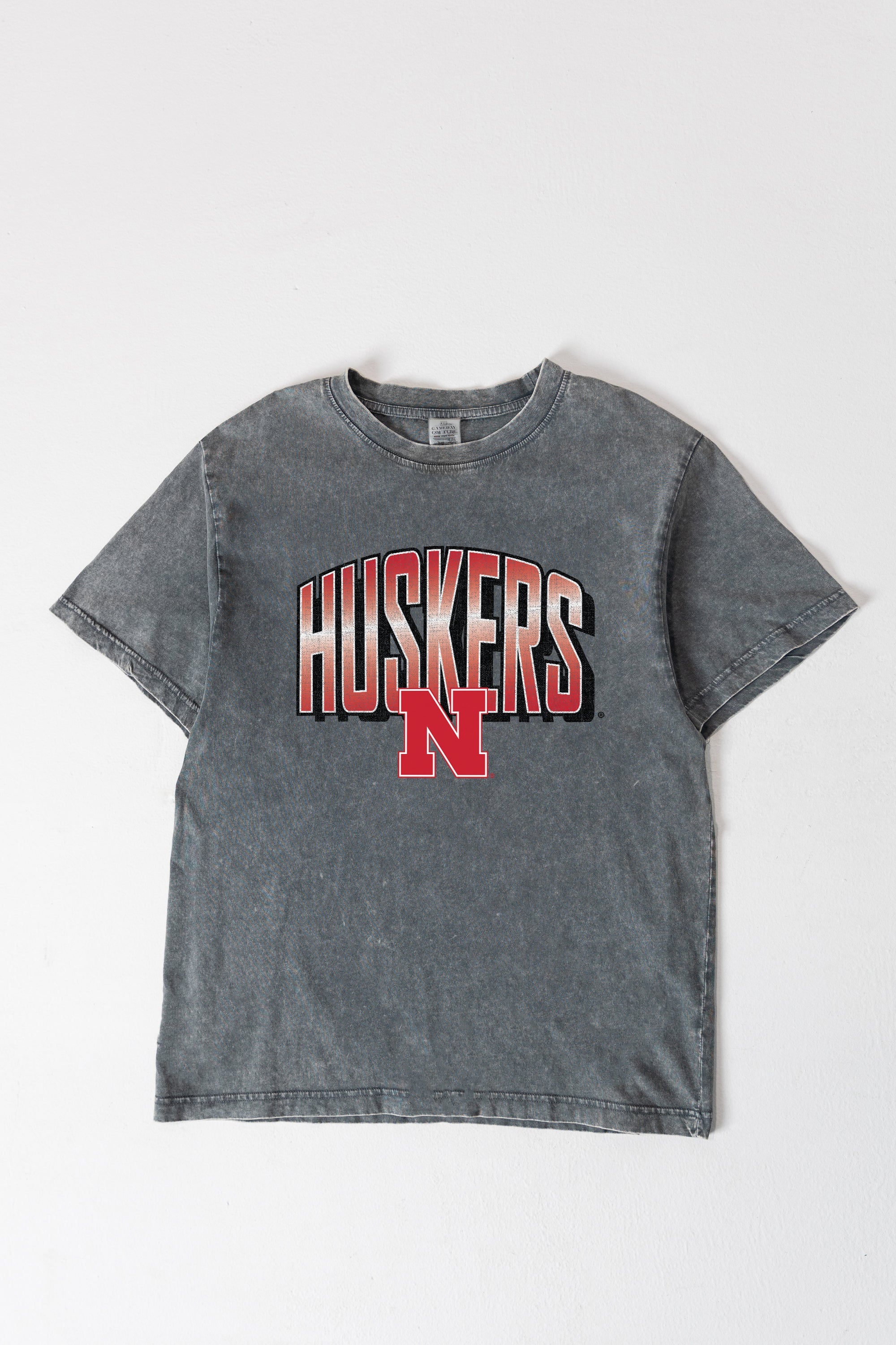 NEBRASKA CORNHUSKERS PEAK PERFORMANCE OVERSIZED CREWNECK TEE