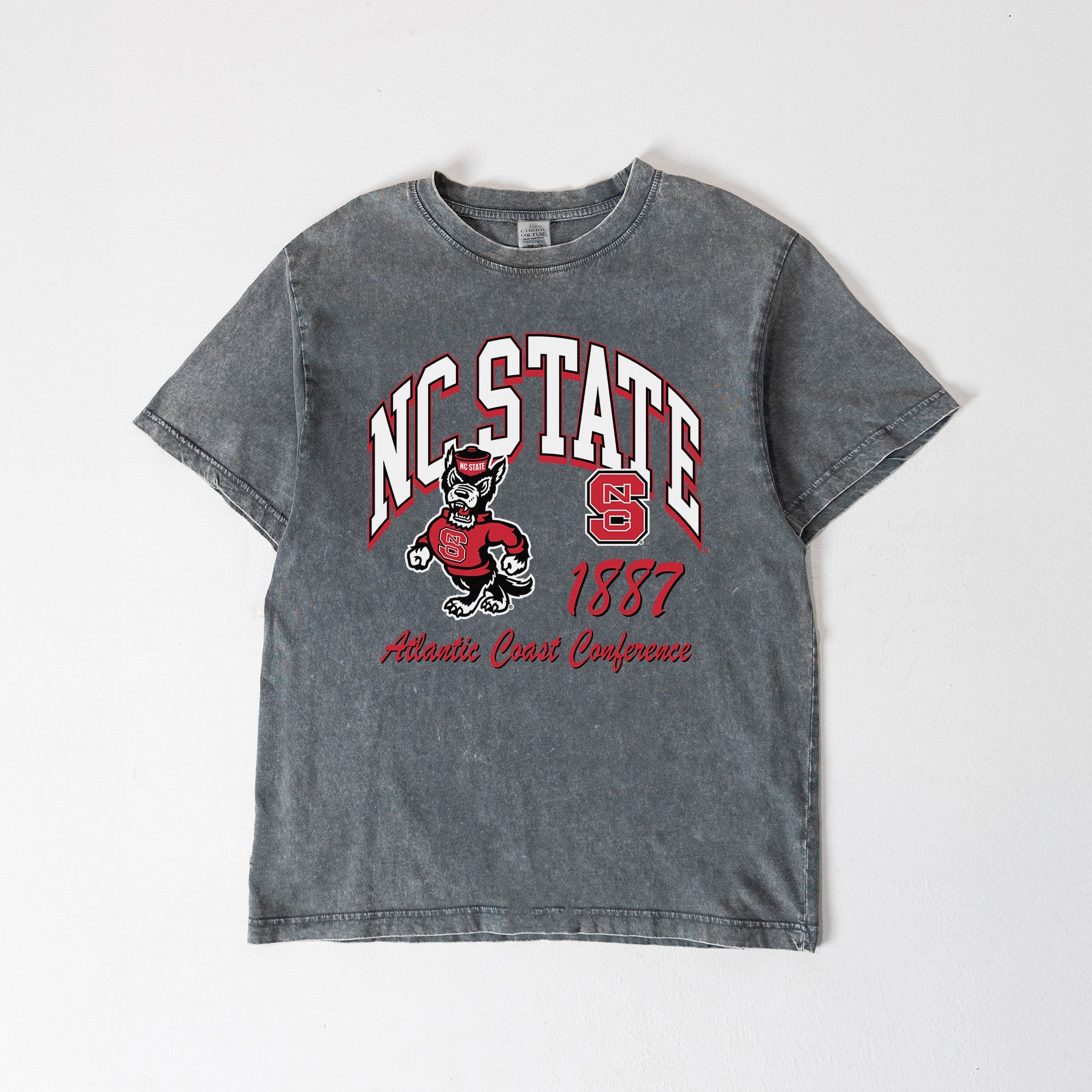 NORTH CAROLINA STATE WOLFPACK CLASSIC MOTION WASHED RELAXED FIT TEE