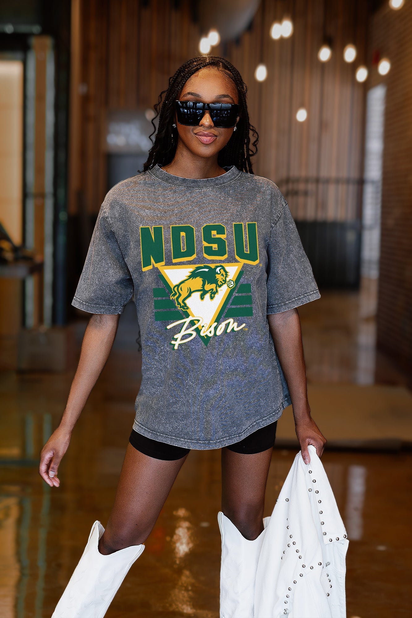 NORTH DAKOTA STATE BISON PLAY IT FORWARD OVERSIZED CREWNECK TEE