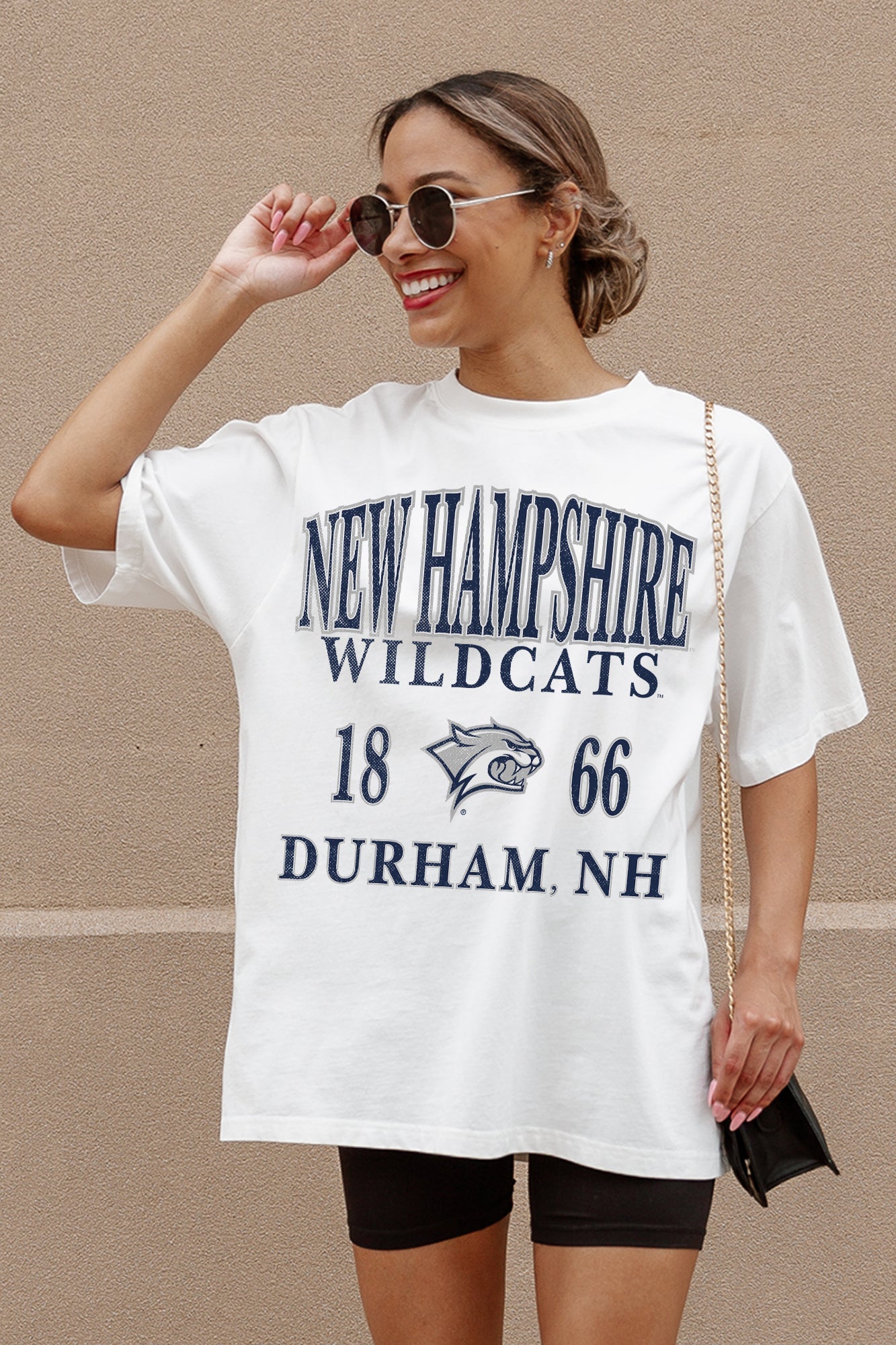 NEW HAMPSHIRE WILDCATS UNITY OVERSIZED CREWNECK TEE