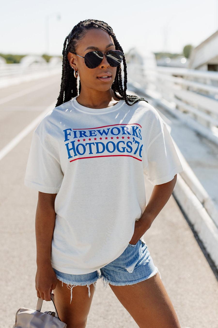 FIREWORKS AND HOT DOGS OVERSIZED VINTAGE WASH TEE