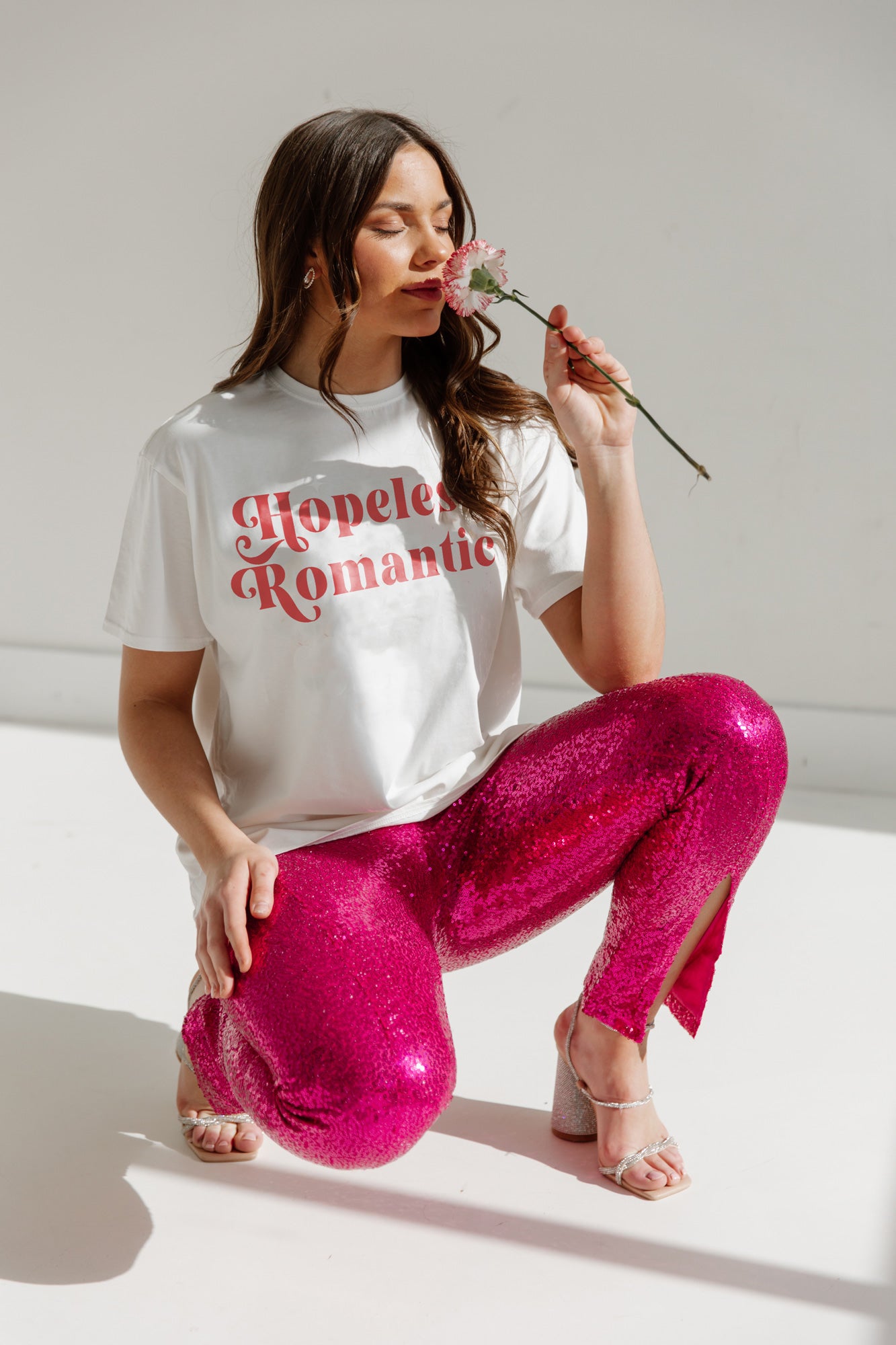 HOPELESS ROMANTIC OVERSIZED VINTAGE WASH TEE