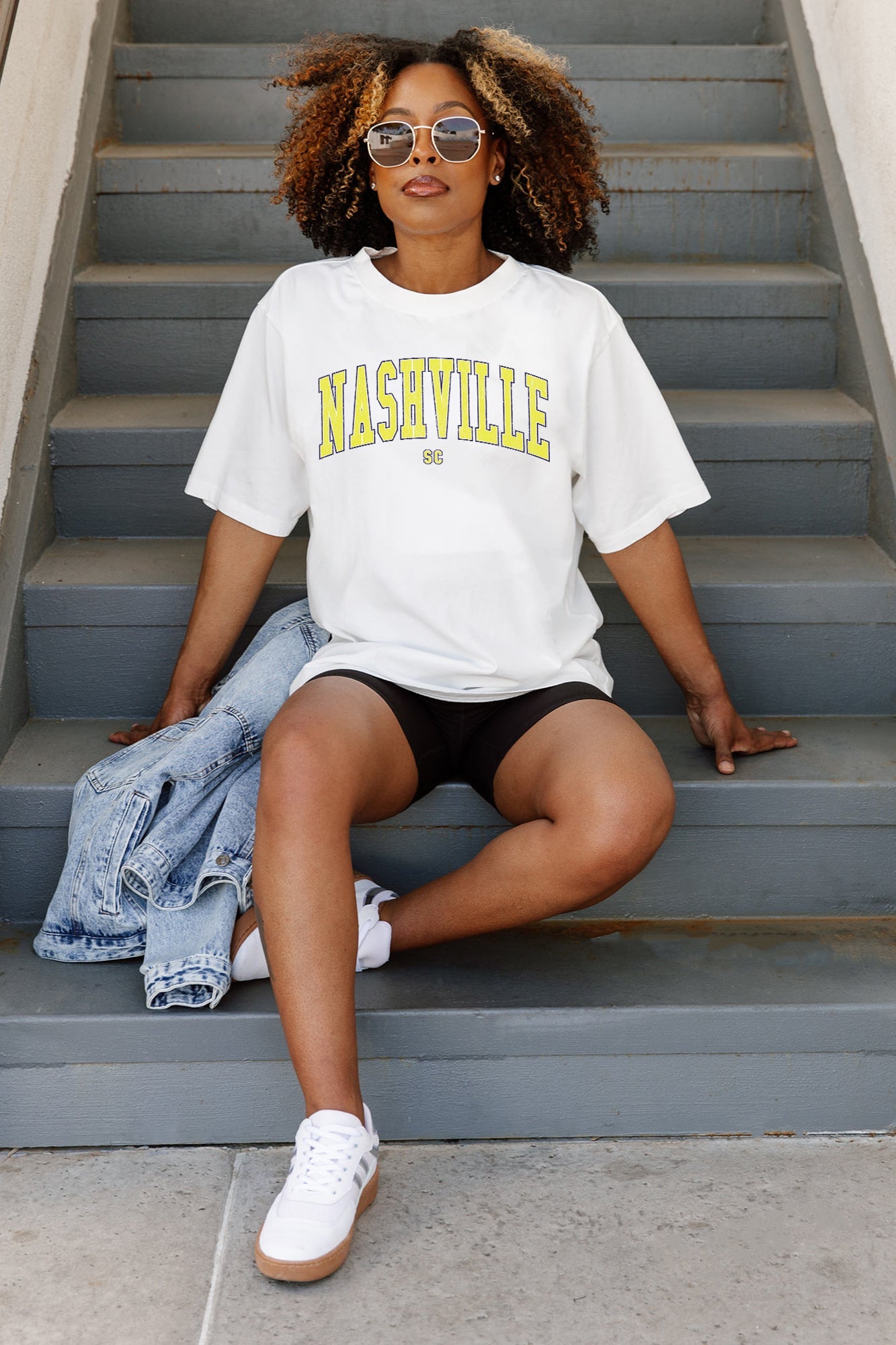 NASHVILLE SC GOAL LINE OVERSIZED CREWNECK TEE