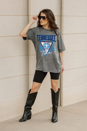 TENNESSEE TITANS Play It Forward Oversized Crewneck Tee