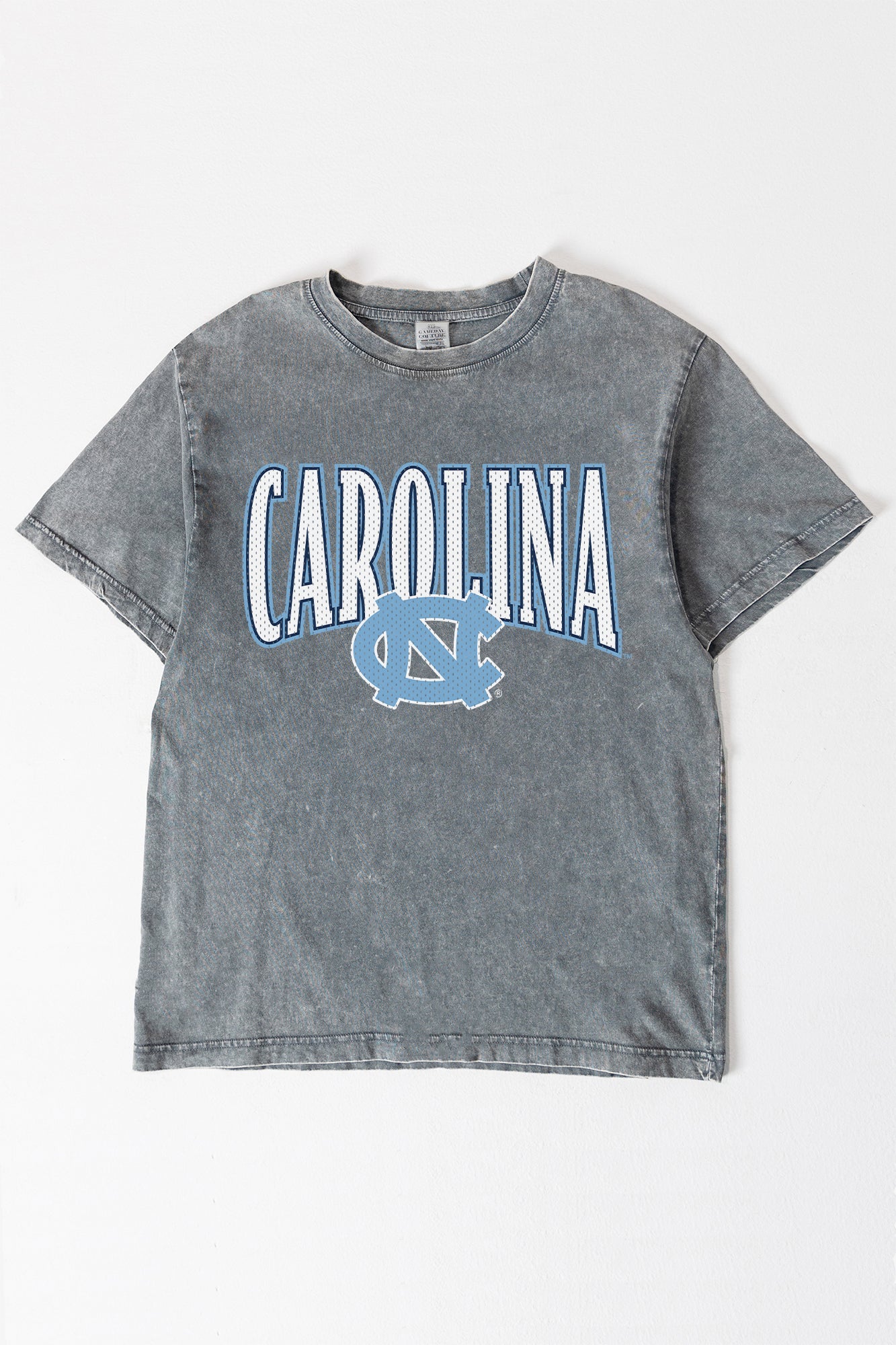 NORTH CAROLINA TAR HEELS PLAYBOOK WIN OVERSIZED CREWNECK TEE