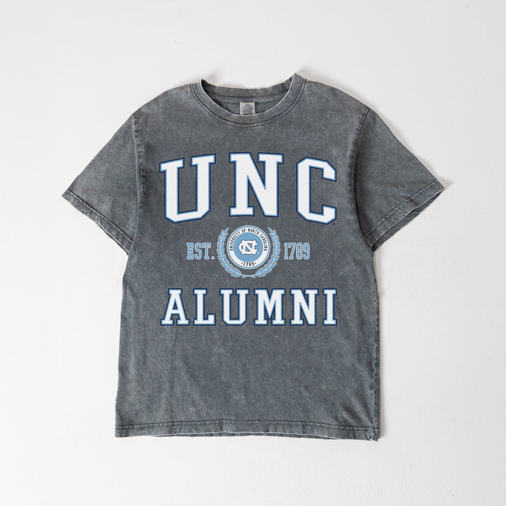 NORTH CAROLINA TAR HEELS DEGREE UNLOCKED WASHED RELAXED FIT TEE