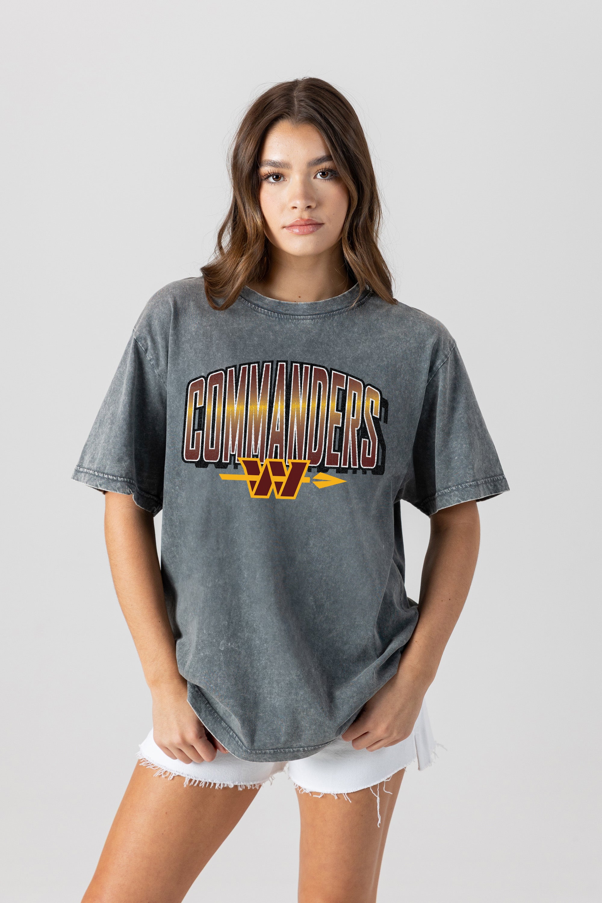 WASHINGTON COMMANDERS Peak Performance Oversized Crewneck Tee