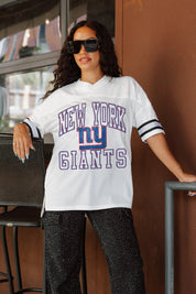 NEW YORK GIANTS A STEP AHEAD SPORTY V-NECK OVERSIZED SIDE SLIT SHORT SLEEVE MESH TOP