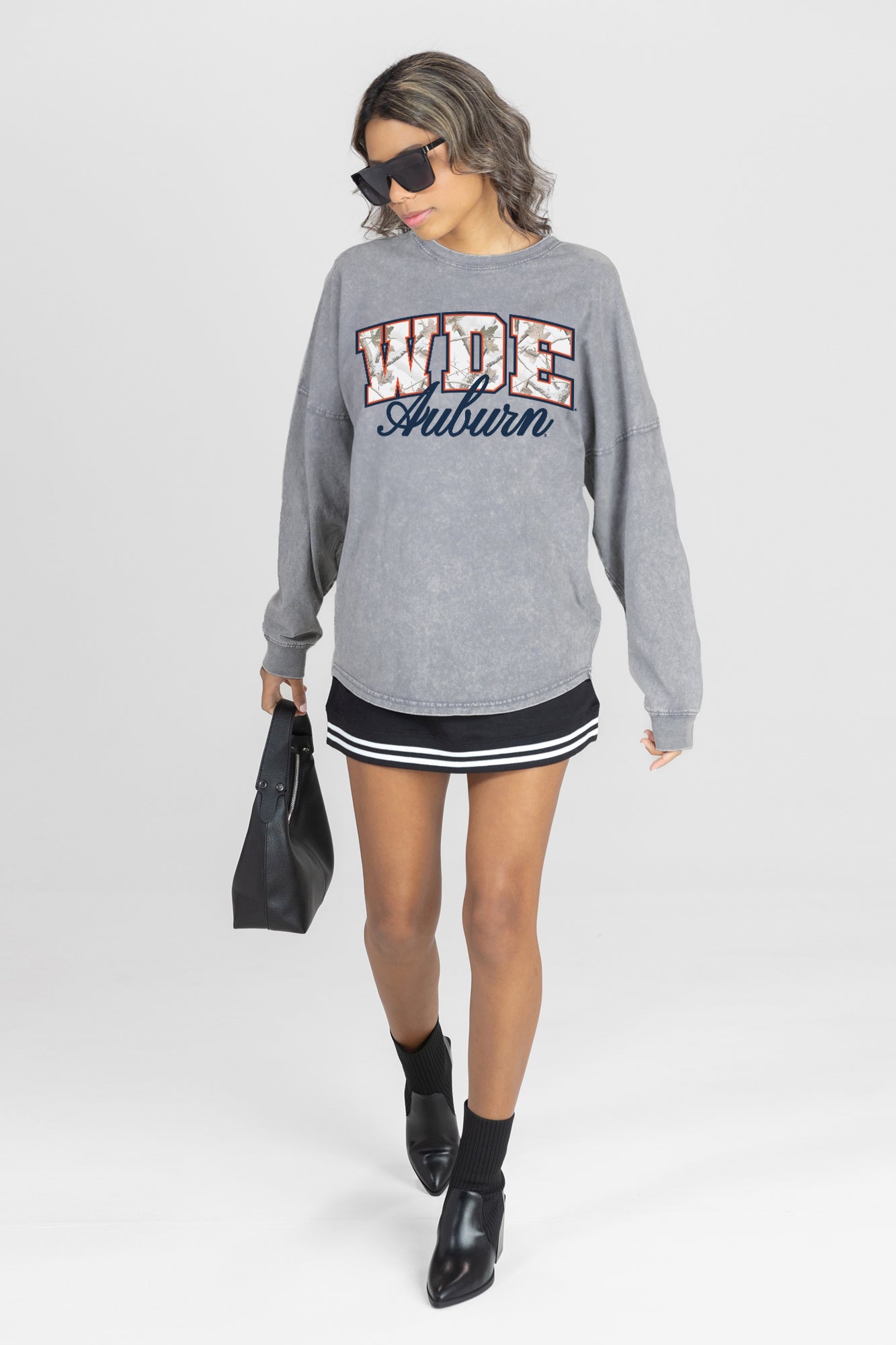 AUBURN TIGERS ON THE HUNT FADED WASH PULLOVER
