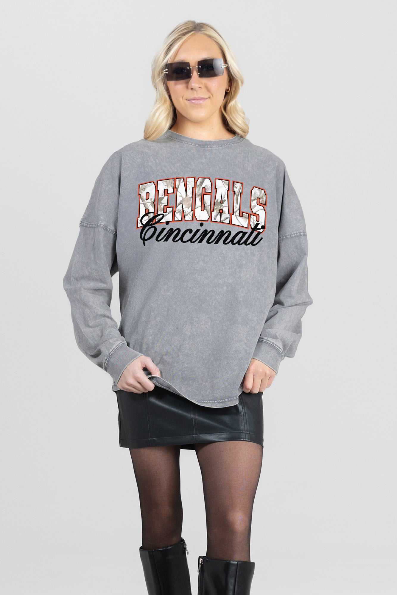 CINCINNATI BENGALS ON THE HUNT FADED WASH PULLOVER