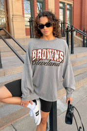 CLEVELAND BROWNS ON THE HUNT FADED WASH PULLOVER