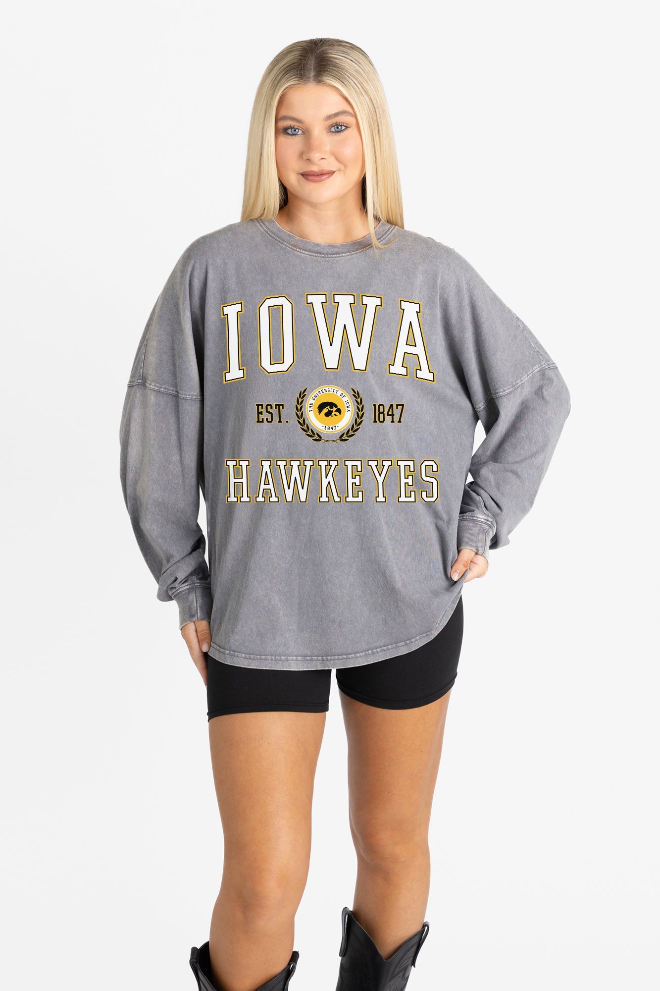 IOWA HAWKEYES FINAL SCORE FADED WASH PULLOVER