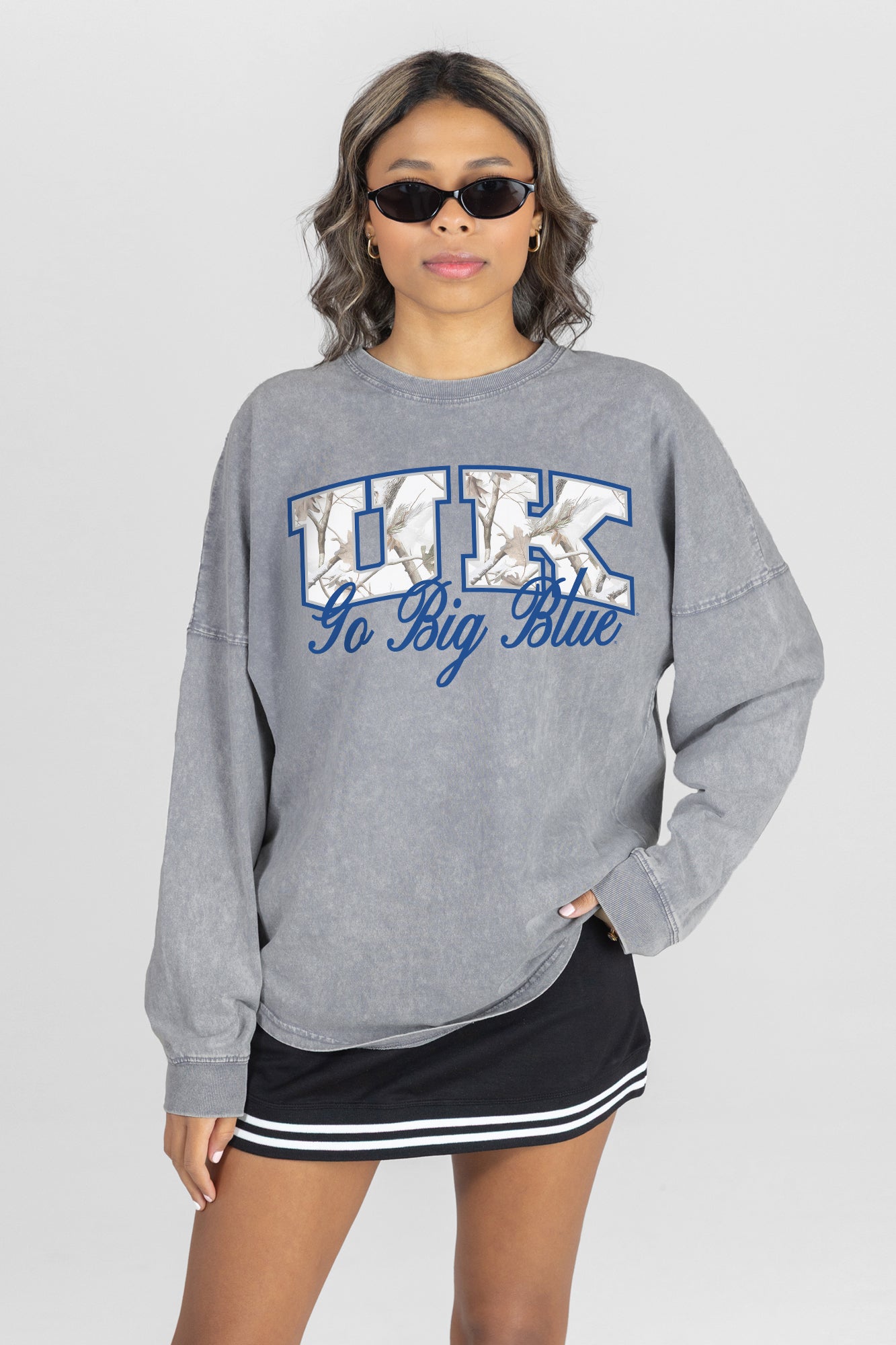 KENTUCKY WILDCATS ON THE HUNT FADED WASH PULLOVER